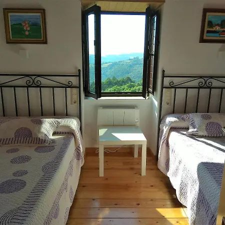 Semesterbostad Vacacional Montana Y Mar Villeirin / Cudillero