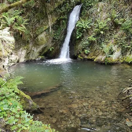 Semesterbostad Vacacional Montana Y Mar Villeirin / Cudillero Cudillero
